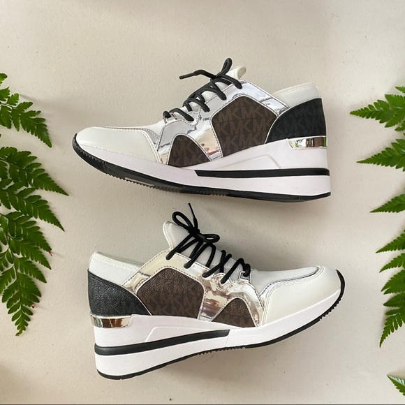 MICHAEL KORS LIV TRAINER EXTREME WEDGE SNEAKER - Picture 4 of 12